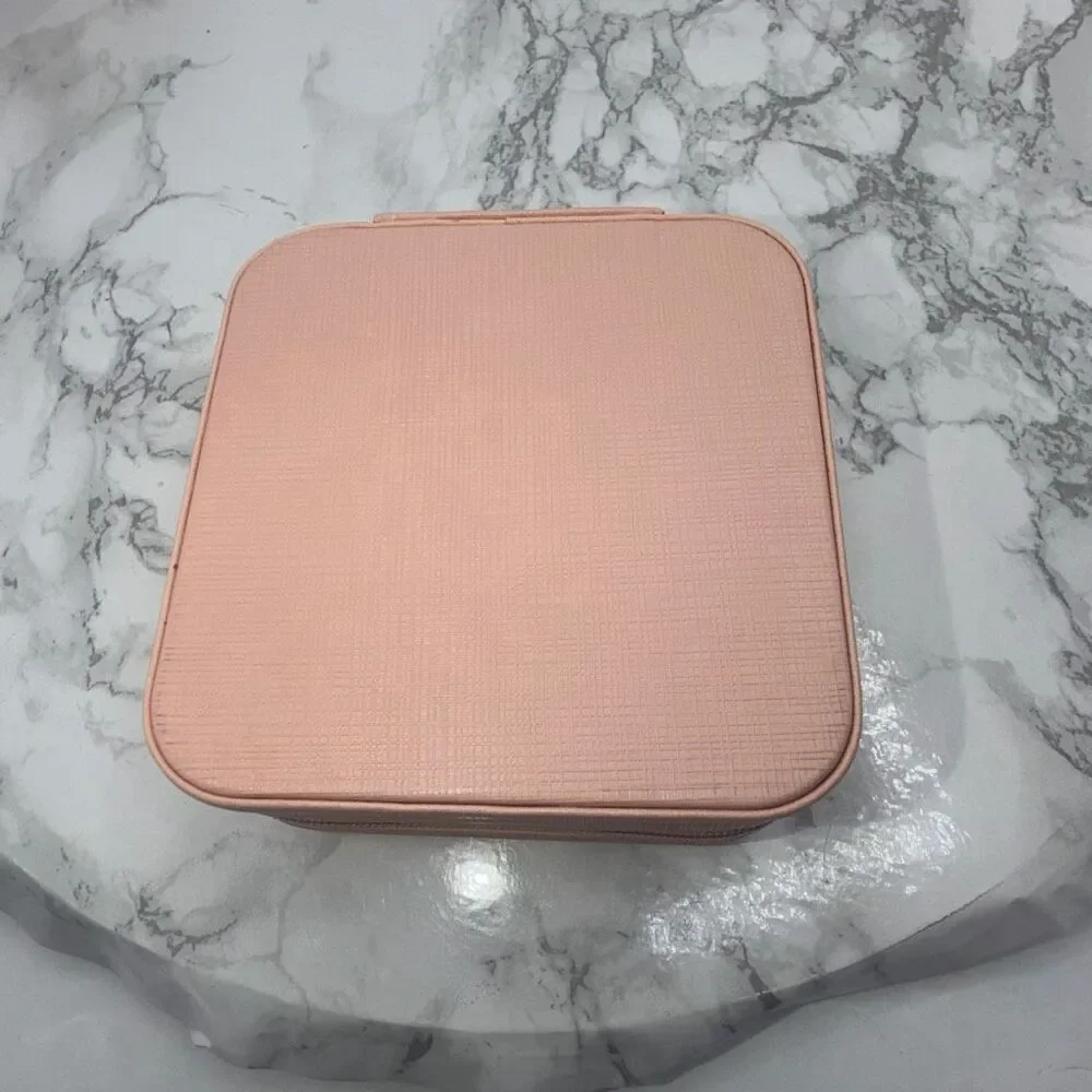 VLANDO Light Pink Faux Leather Travel Jewelry Case